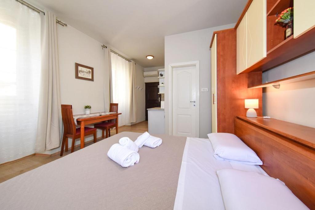 Apartment Zaratino Εξωτερικό φωτογραφία